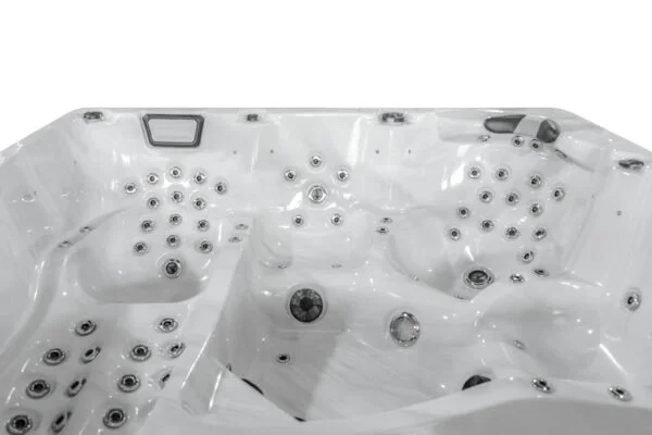 5 vietų masažinė vonia v01 juoda 5 vietų masažinė vonia v01 juoda